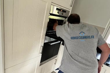 kitchen cleaning